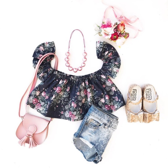 Flutter Tee 5T Mai Ties Boutique - Picture 10 of 10